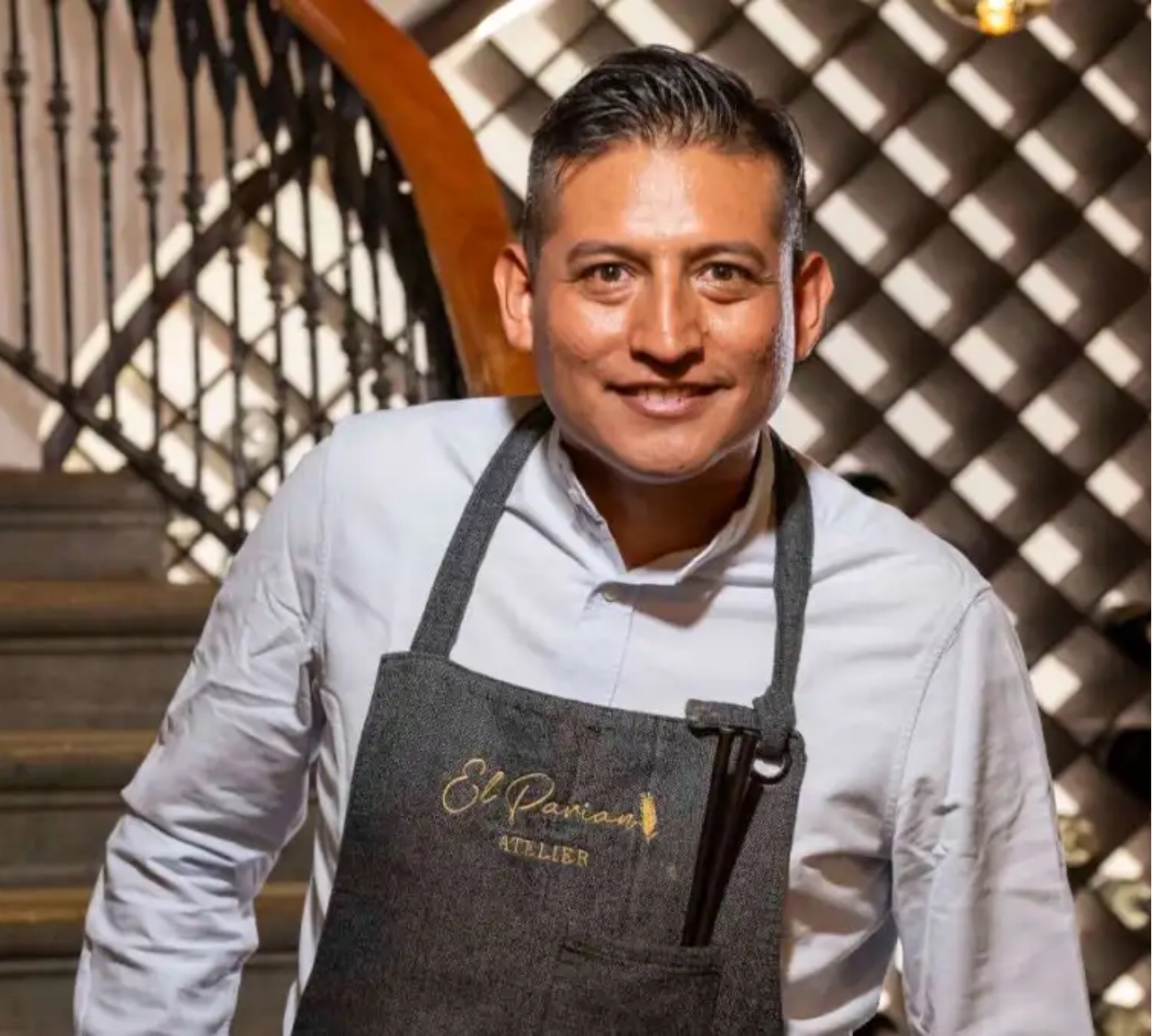 Chef Israel Loyola en El Parián Atelier, Oaxaca